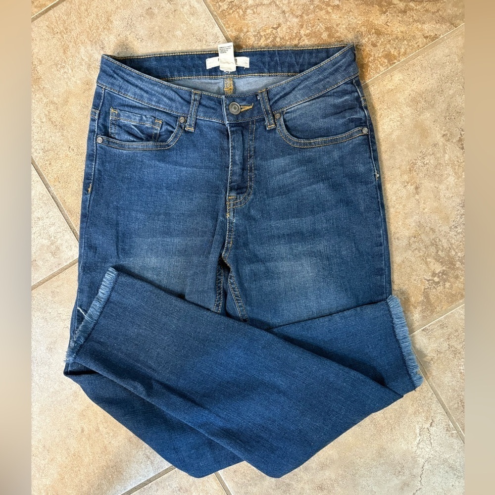 🌸FOREVER 21 Skinny Denim Jeans